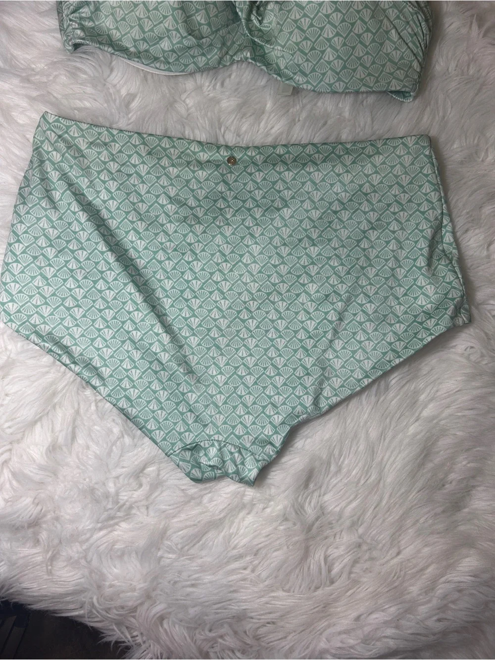 Victoria’s Secret 38D XL Padded Underwired Bikini Seashell Print Teal & White
